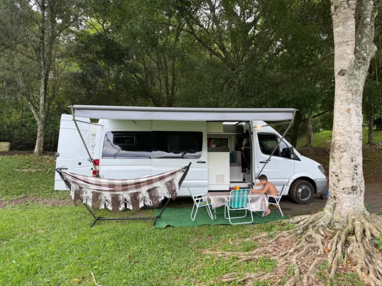 Motorhome FALCÃO com Starlink